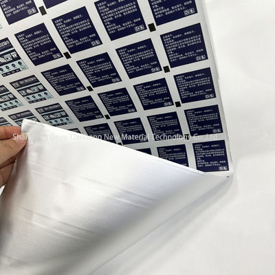 Waterdicht en duurzaam 103G Vierlagen gelamineerde aluminiumfolie filmrol voor Bzk-doeken